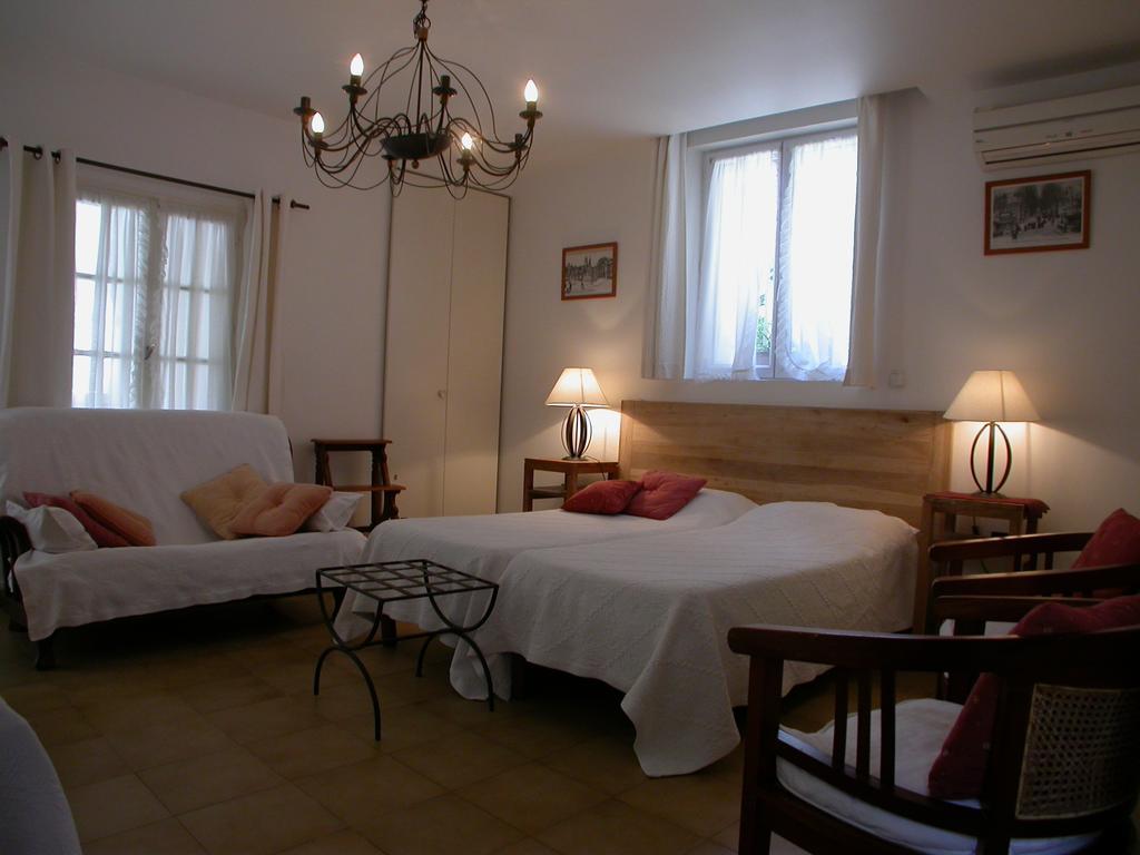 Apartments La Madeleine Aviñón Habitación foto