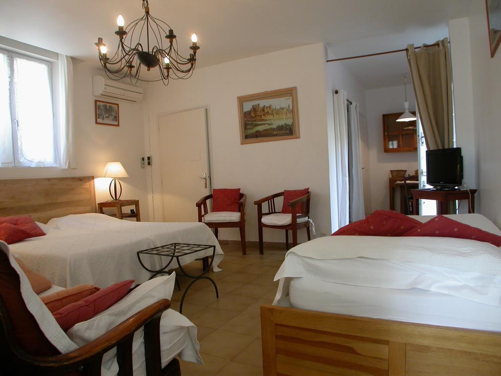 Apartments La Madeleine Aviñón Habitación foto
