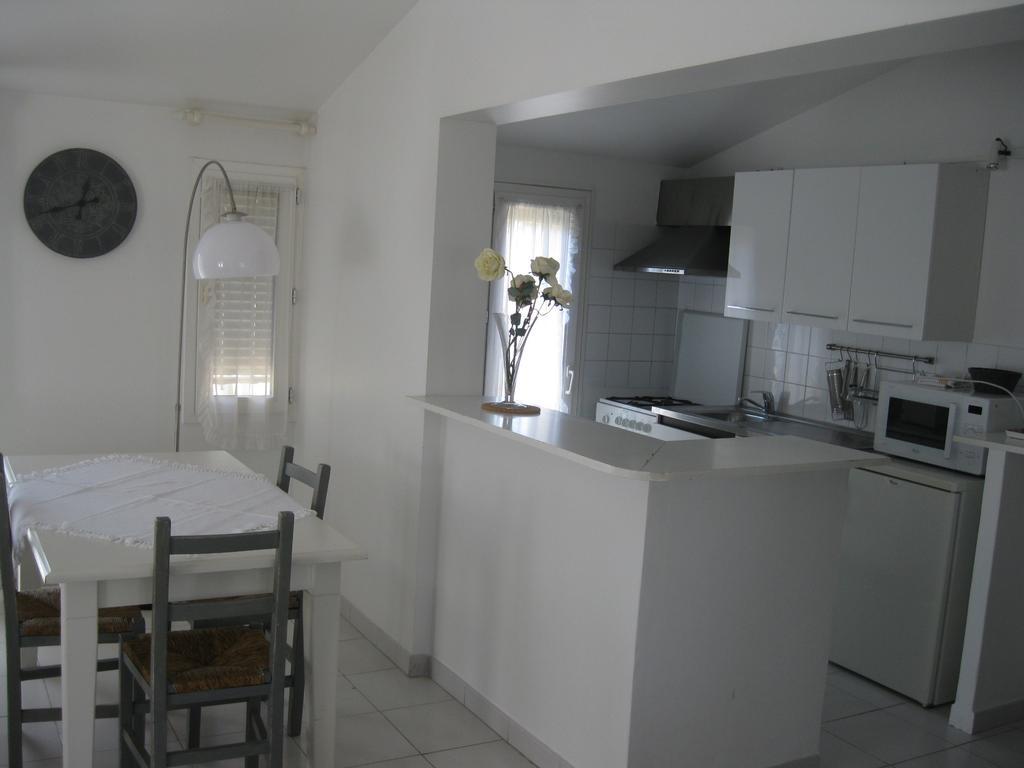 Apartments La Madeleine Aviñón Habitación foto