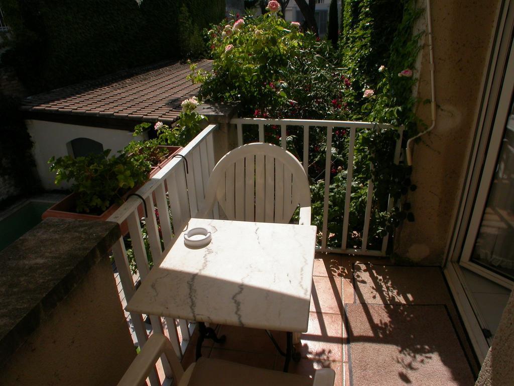 Apartments La Madeleine Aviñón Habitación foto