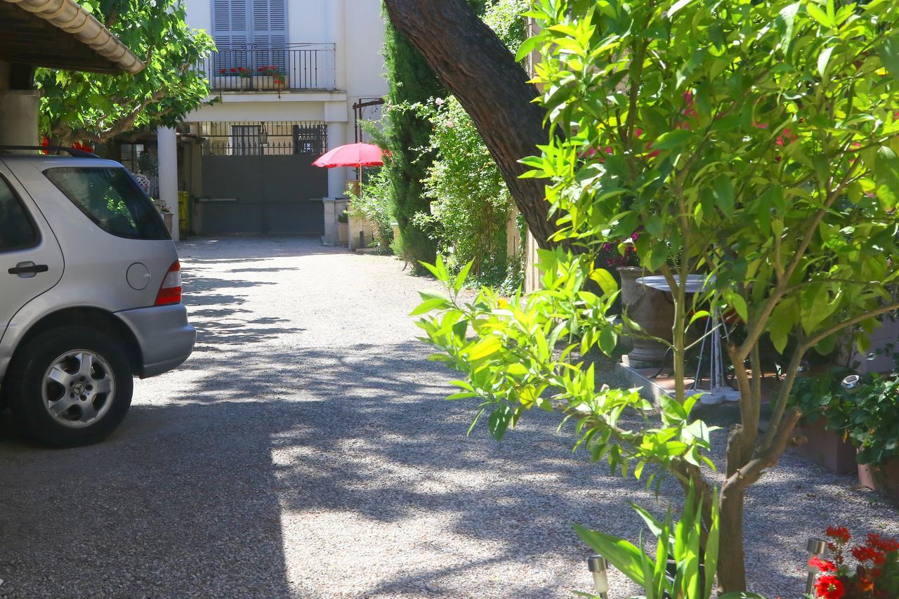 Apartments La Madeleine Aviñón Exterior foto