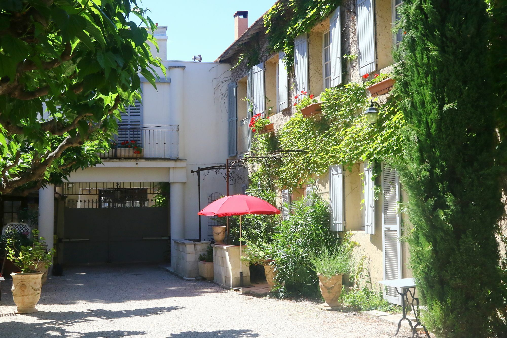 Apartments La Madeleine Aviñón Exterior foto